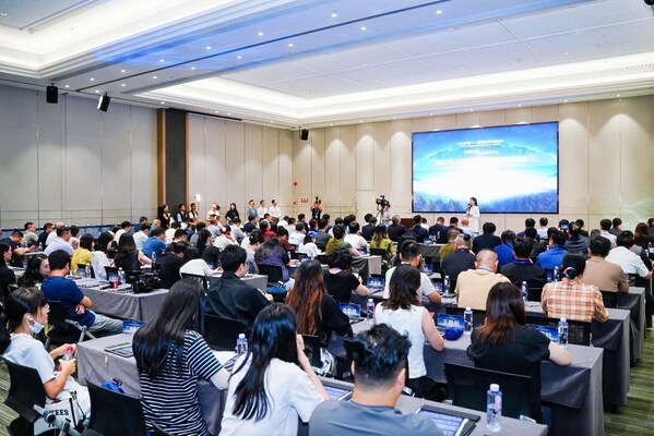 One Heung Kong Redefines Future Living with TechInnovations, Debuts at International Invention Expo and Guangzhou Fair
