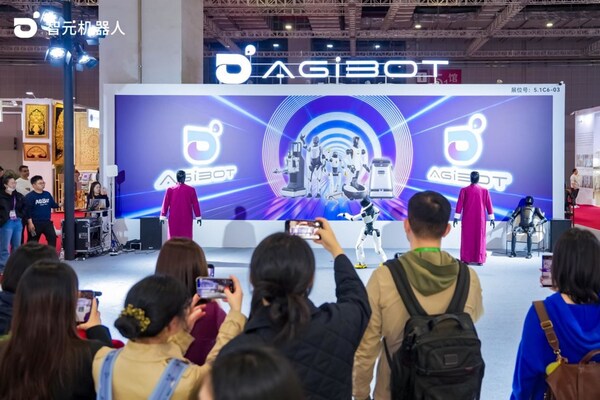 AgiBot Fuels CIIE 2025 with Full‑Scene Support, Embodied Intelligence Accelerates Commercial Deployment