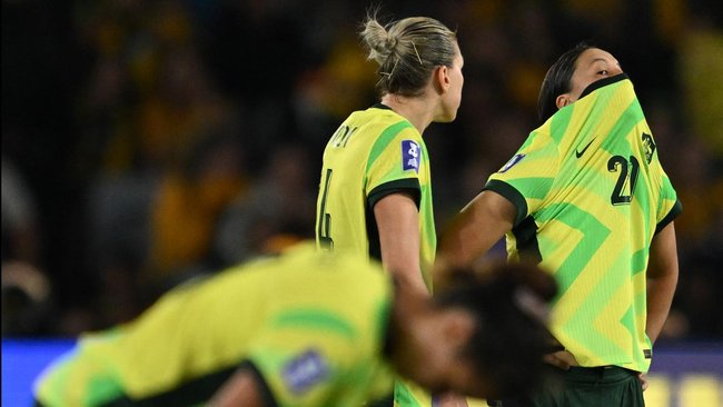 Matildas fan favourite Steph Catley cops brutal head knock in thrilling Asian Cup draw with South Korea