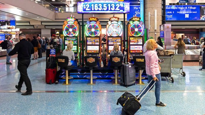 Lucky traveler wins $3