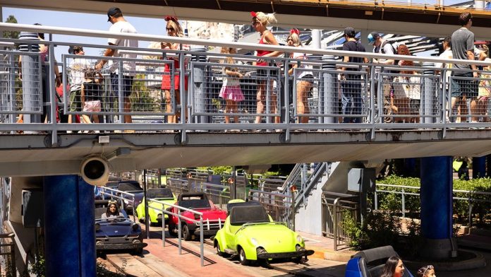 Disneyland fans beg for return of beloved '60s attraction shuttered decades ago